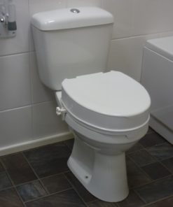 raised-toilet-seat-with-lid