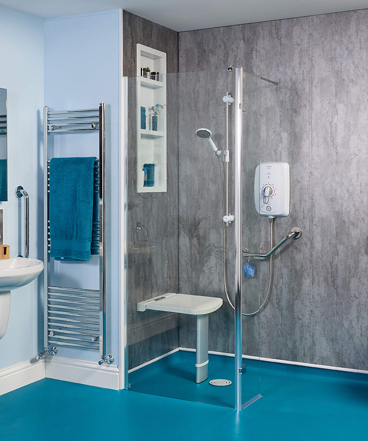acqua-wetroom-mobility Modern wet room