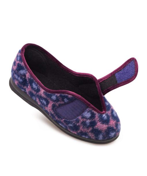 Cosyfeet extar roomy ladies slipper. Carol in Purple Leopard.